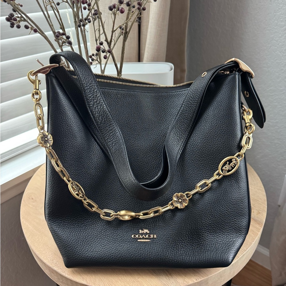 Coach Val Duffle Bag